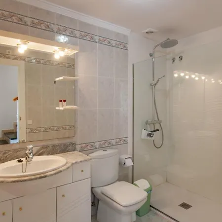 Poolbeach V By Aguilarent