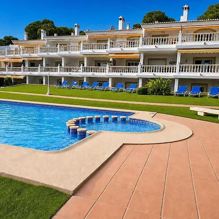 Poolbeach V By Aguilarent Appartamento *